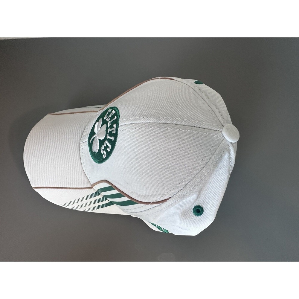 White Boston Celtics Hat Cap Fitted Mens OSFM  NBA Adidas Modern Active Wear - Picture 14 of 15